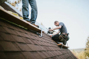 Local Roofers in Fairview, CA